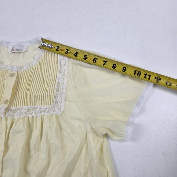 Vintage Barbizon Nightgown Womens Large Yellow Lace Trim Button Front Sleepwear - Picture 7 of 9
